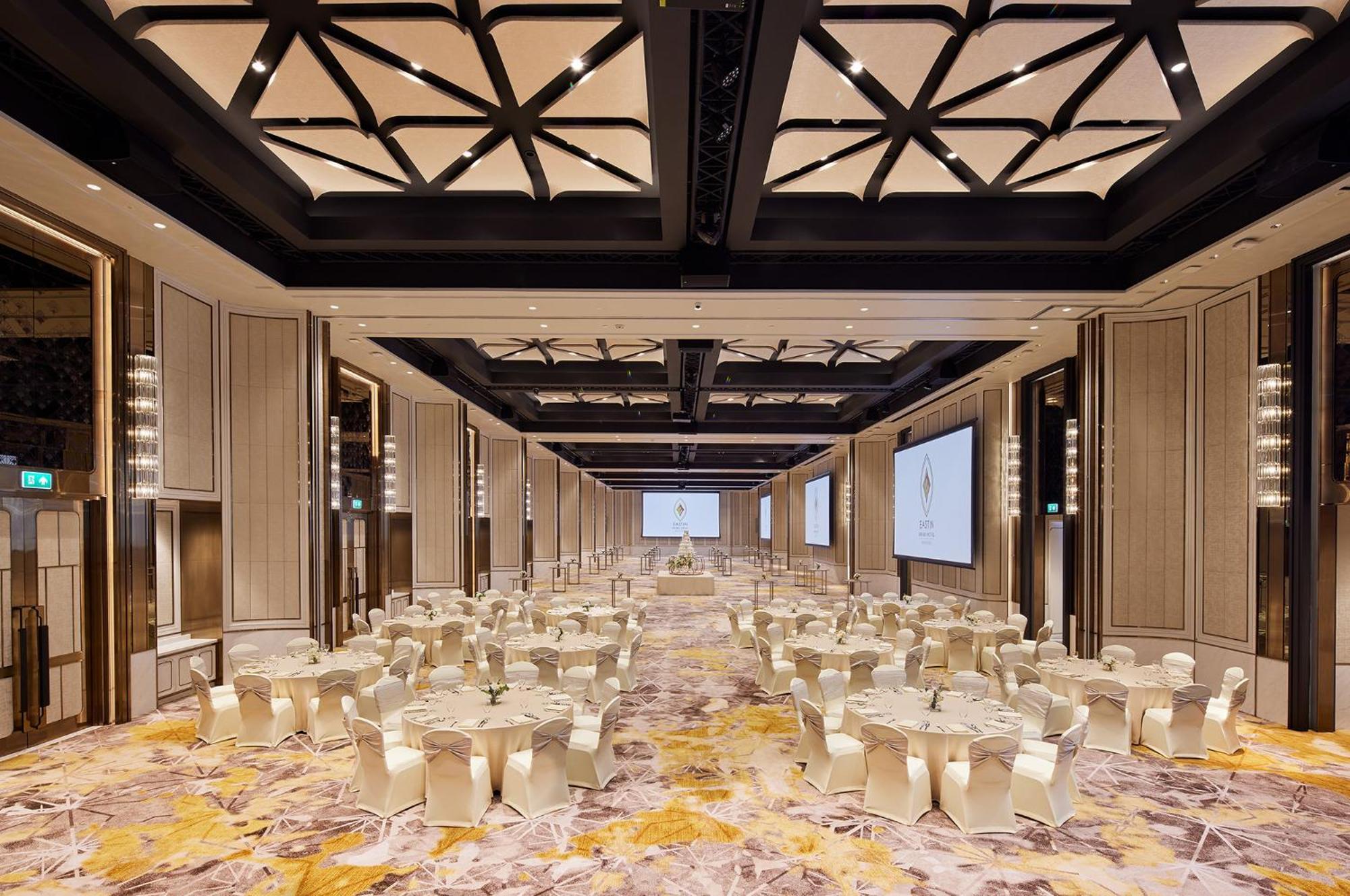 Eastin Grand Hotel Phayathai Bangkok Exterior foto The Grand Ballroom